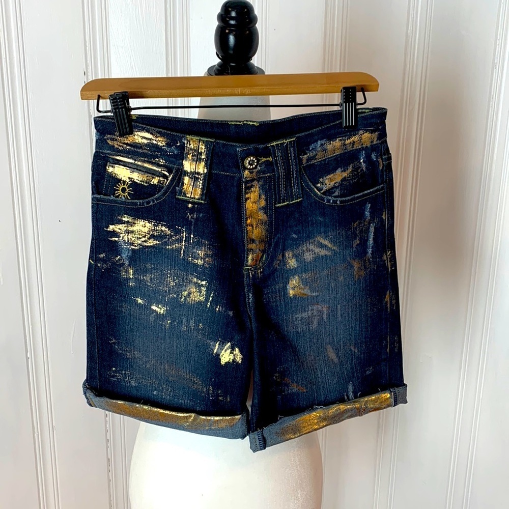 New without tags distressed denim shorts with gold brush strokes